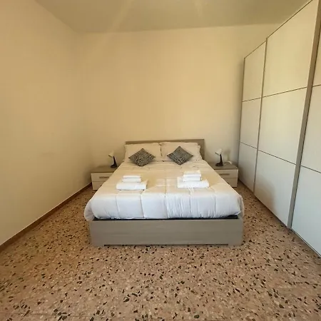 3 Bedrooms Apartment-autodromo-centro Storico *