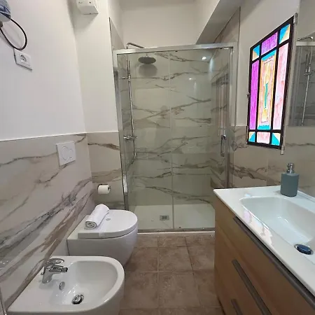 3 Bedrooms Apartment-autodromo-centro Storico