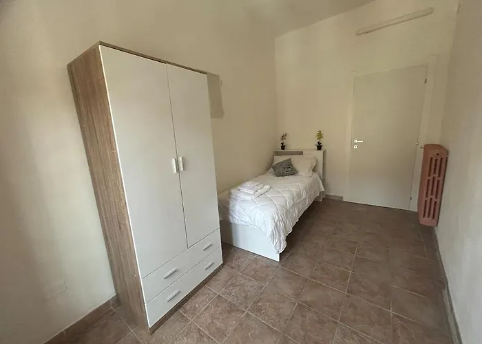 公寓 3 Bedrooms Apartment-autodromo-centro Storico *